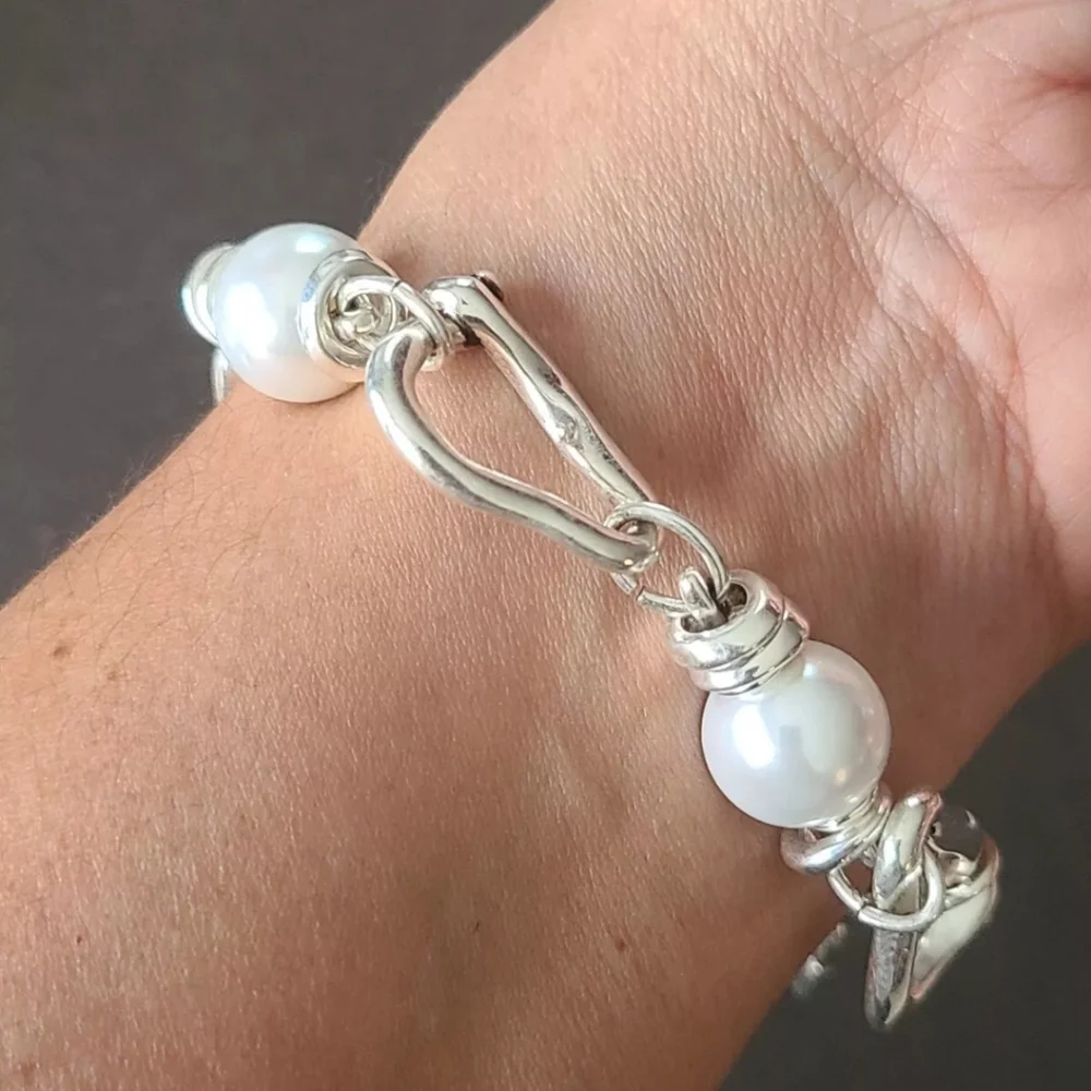 UNO de 50 Bracelet • Perla Mosqueta • BN